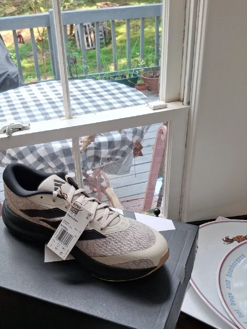 adidas breathable beige